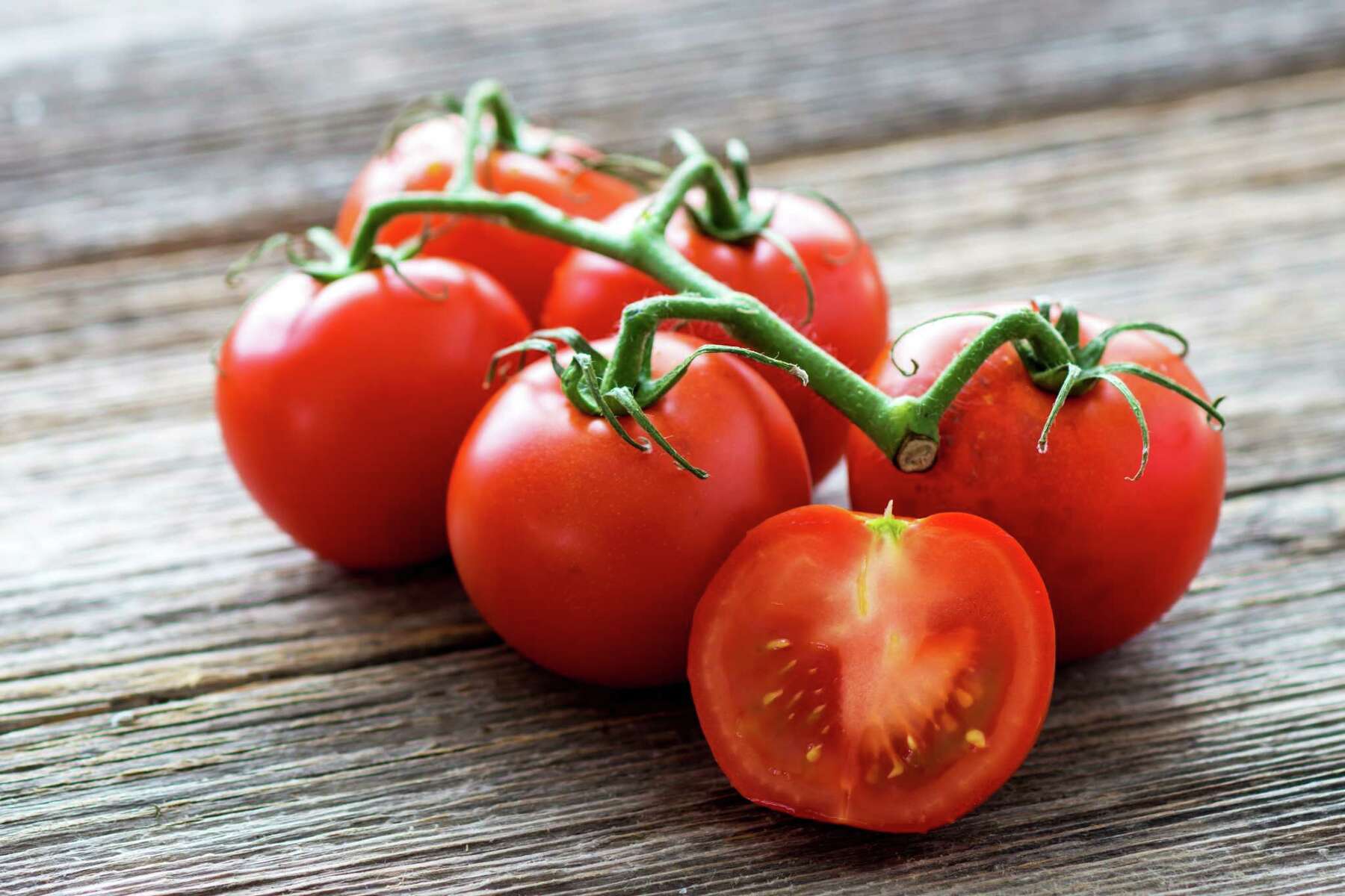 Nutrition Tomato: Top 5 Health Benefits and All You Should Know